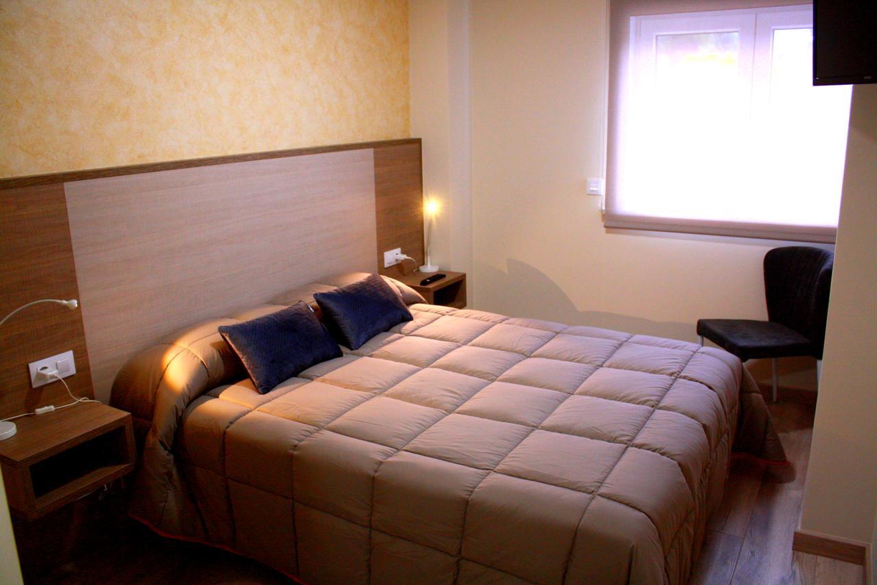 מלון סנטיאגו דה קומפוסטלה Hostal Oregar מראה חיצוני תמונה