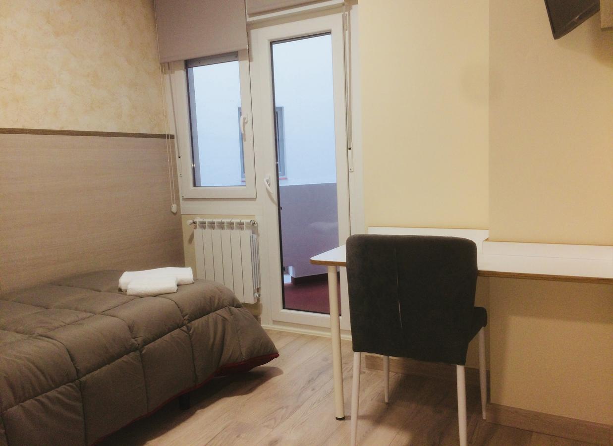 מלון סנטיאגו דה קומפוסטלה Hostal Oregar מראה חיצוני תמונה