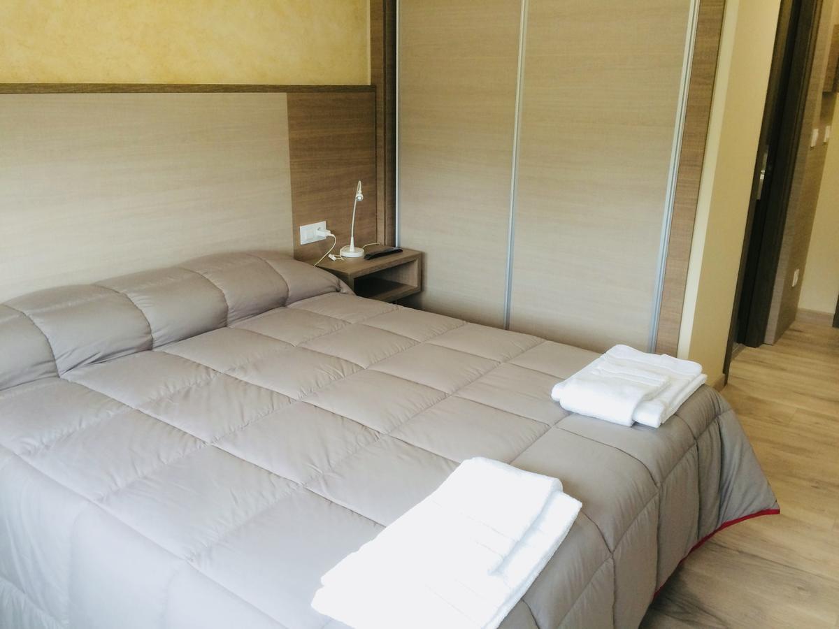מלון סנטיאגו דה קומפוסטלה Hostal Oregar מראה חיצוני תמונה
